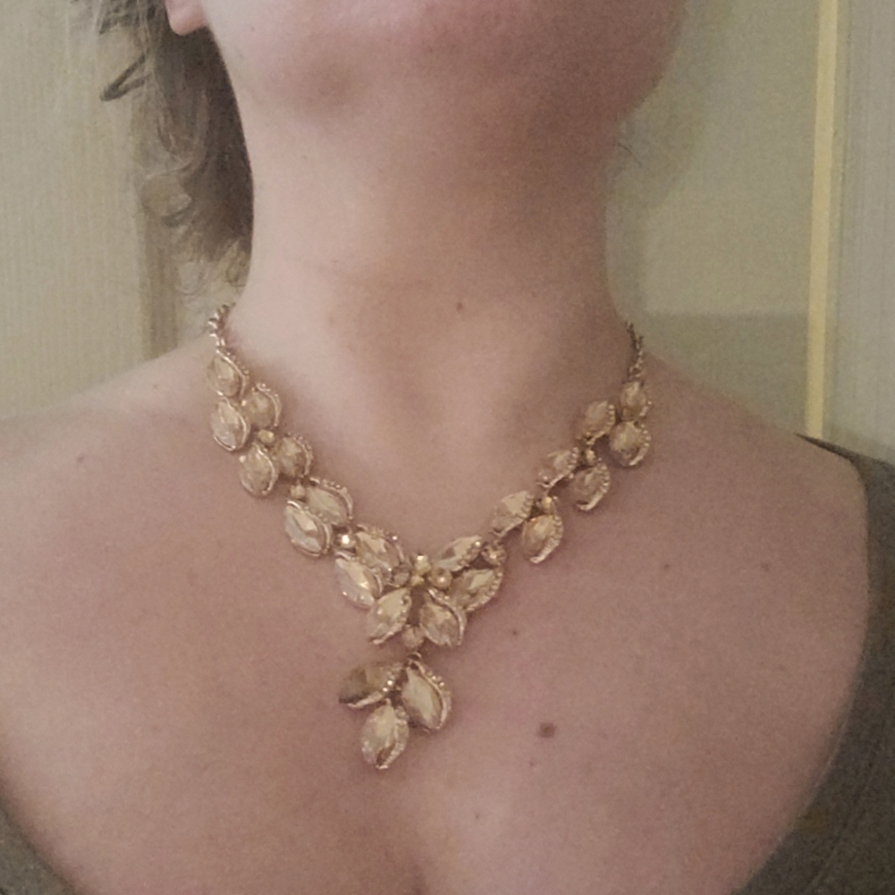 Necklace/earrings set - Picture 4 of 5
